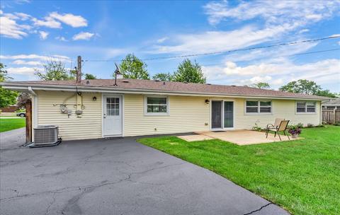 1838 N Howard St, Wheaton, IL 60187 photo 22