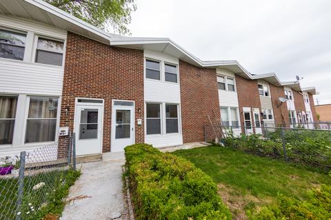 2059 Pine St #B, Des Plaines, IL 60018 photo 1