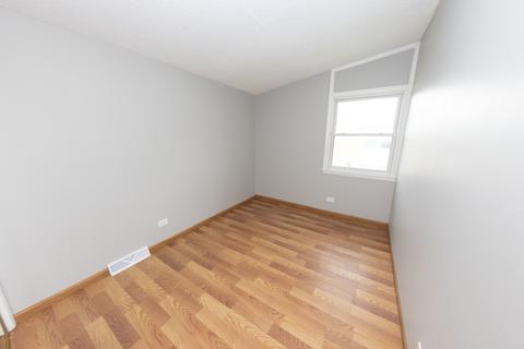 2059 Pine St #B, Des Plaines, IL 60018 photo 22