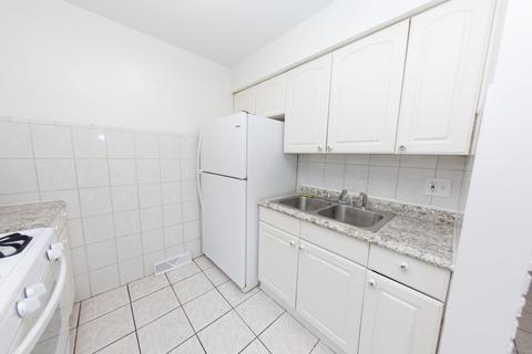 2059 Pine St #B, Des Plaines, IL 60018 photo 7