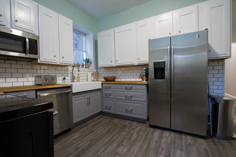 839 E Drexel Sq, Chicago, IL 60615 photo 14