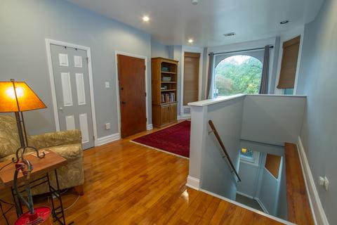 839 E Drexel Sq, Chicago, IL 60615 photo 16