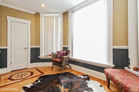 839 E Drexel Sq, Chicago, IL 60615 photo 2