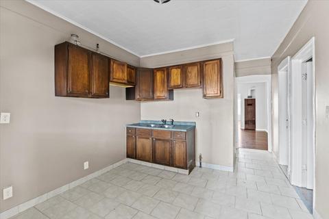 9719 S Avenue M, Chicago, IL 60617 photo 15