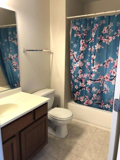 2207 Yale Cir, Hoffman Estates, IL 60192 photo 4