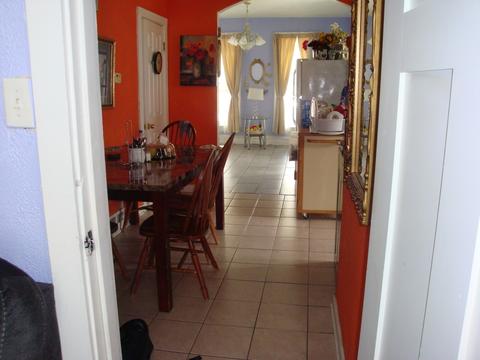 338 Saint Charles St, Elgin, IL 60120 photo 5