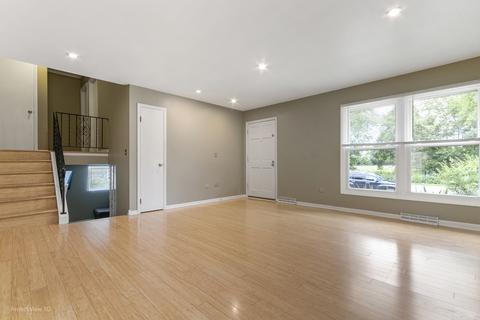 343 Gale St, Elgin, IL 60123 photo 4