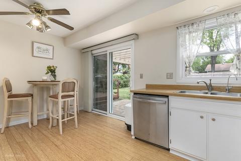 343 Gale St, Elgin, IL 60123 photo 8