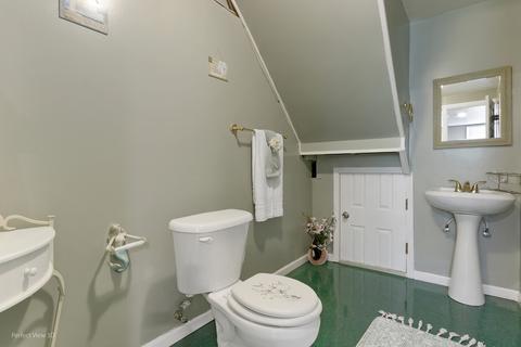 343 Gale St, Elgin, IL 60123 photo 21