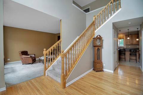 12733 Terrace Blvd, Plainfield, IL 60585 photo 2