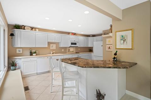 24 Billy Casper Ln, Midlothian, IL 60445 photo 13