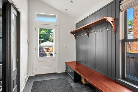 830 W Wolfram St, Chicago, IL 60657 photo 19