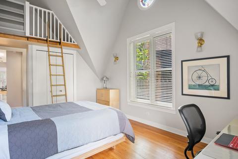 830 W Wolfram St, Chicago, IL 60657 photo 27