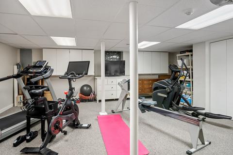 830 W Wolfram St, Chicago, IL 60657 photo 36