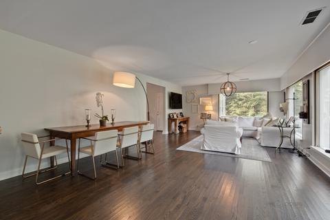 1024 W Deerpath Rd, Lake Forest, IL 60045 photo 5