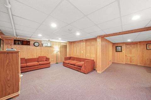 145 Bartram Rd, Riverside, IL 60546 photo 25