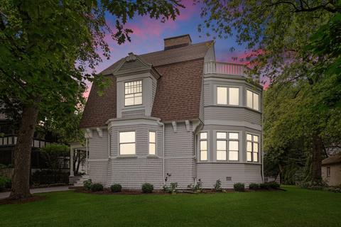 145 Bartram Rd, Riverside, IL 60546 photo 2