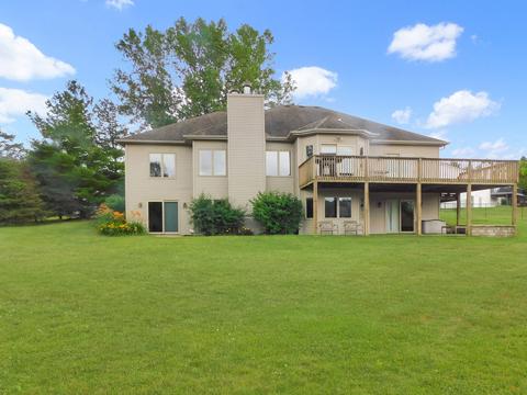 12430 Breezefield Cir, Roscoe, IL 61073 photo 33