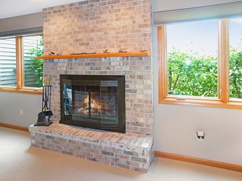 12430 Breezefield Cir, Roscoe, IL 61073 photo 7