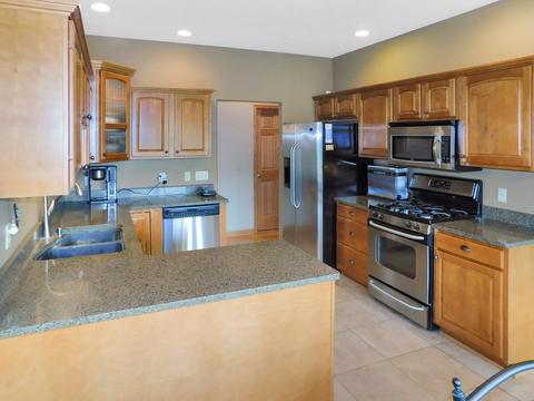 12430 Breezefield Cir, Roscoe, IL 61073 photo 10