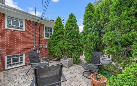 263 Pinehurst Dr, Des Plaines, IL 60016 photo 32