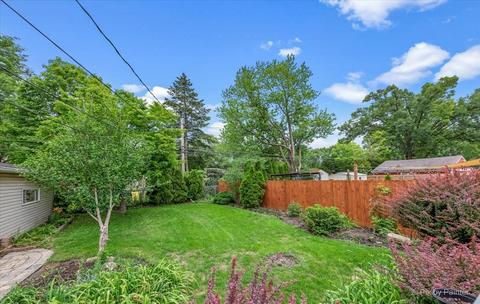 263 Pinehurst Dr, Des Plaines, IL 60016 photo 34