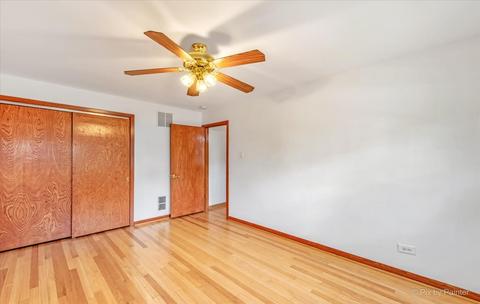 263 Pinehurst Dr, Des Plaines, IL 60016 photo 24
