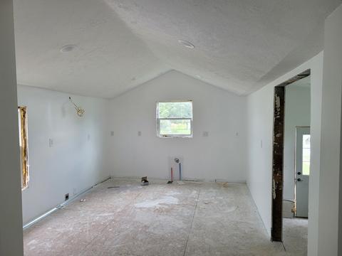 222 W Owsley St, Chenoa, IL 61726 photo 7