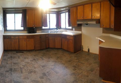 7 Weft Rd, Kankakee, IL 60901 photo 3
