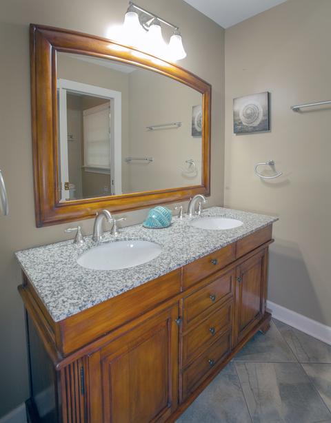 1229 Forest Dr, Elgin, IL 60123 photo 32