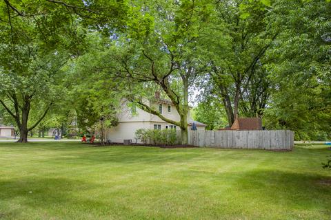 1229 Forest Dr, Elgin, IL 60123 photo 6