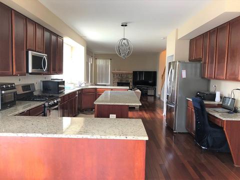 5355 Shotkoski Dr, Hoffman Estates, IL 60192 photo 7