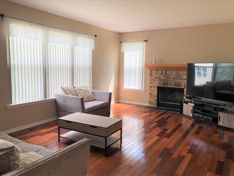 5355 Shotkoski Dr, Hoffman Estates, IL 60192 photo 5