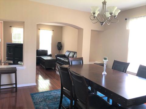 5355 Shotkoski Dr, Hoffman Estates, IL 60192 photo 3