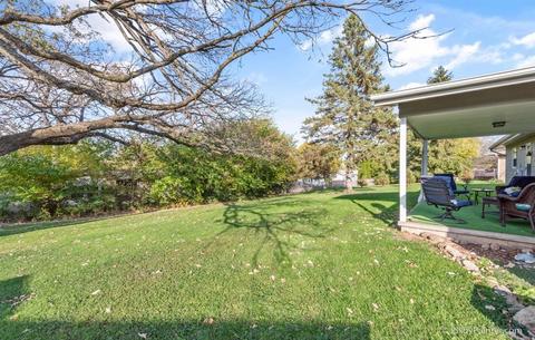 4512 Ashley Dr, Mchenry, IL 60050 photo 6