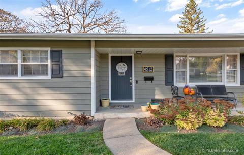4512 Ashley Dr, Mchenry, IL 60050 photo 3