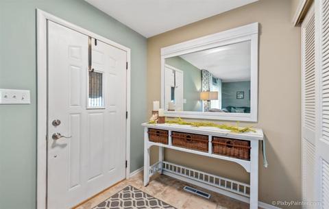 4512 Ashley Dr, Mchenry, IL 60050 photo 7