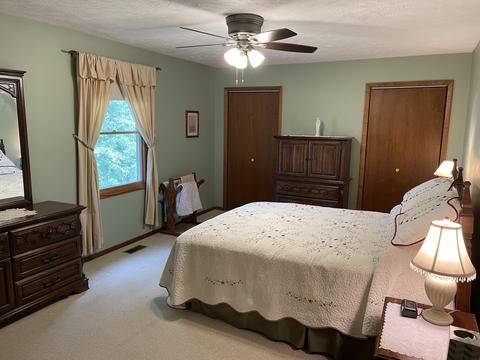 2012 Fallen Oak Rd, Bloomington, IL 61704 photo 10