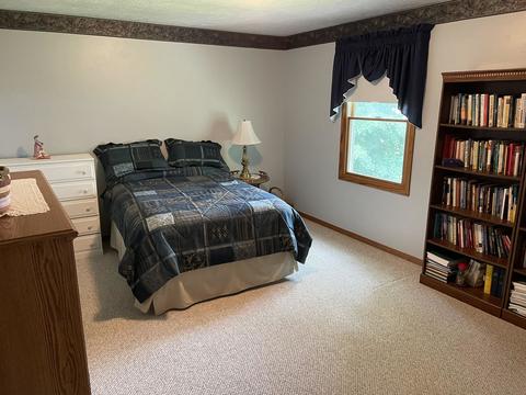 2012 Fallen Oak Rd, Bloomington, IL 61704 photo 12