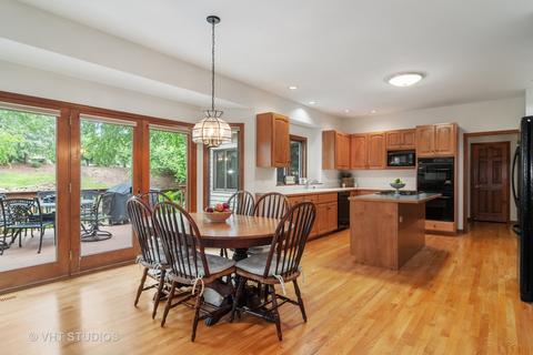 2425 Rivermist Ct, Naperville, IL 60565 photo 9