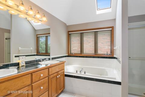 2425 Rivermist Ct, Naperville, IL 60565 photo 20