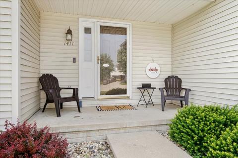 1411 Oreilly Ct, Normal, IL 61761 photo 2
