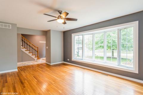 28 W036 Plainview Dr, Naperville, IL 60564 photo 10