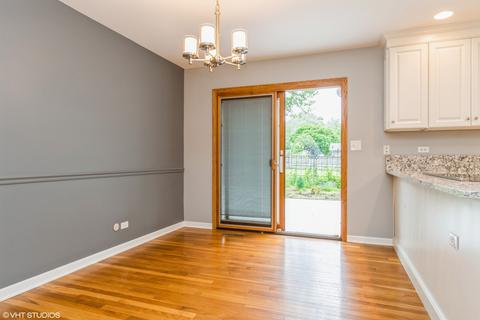 28 W036 Plainview Dr, Naperville, IL 60564 photo 7