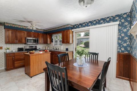 1817 Jacobssen Dr, Normal, IL 61761 photo 10