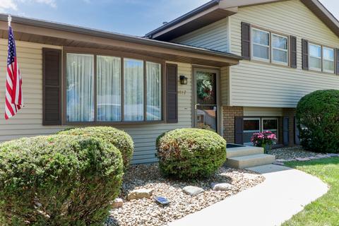 1817 Jacobssen Dr, Normal, IL 61761 photo 3