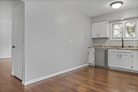 906 S Cottage Ave, Normal, IL 61761 photo 10