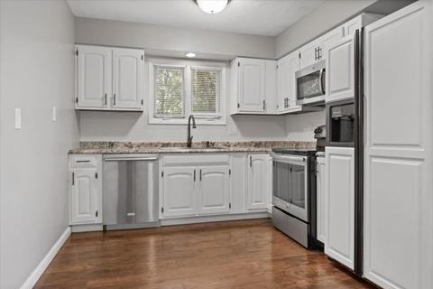 906 S Cottage Ave, Normal, IL 61761 photo 7