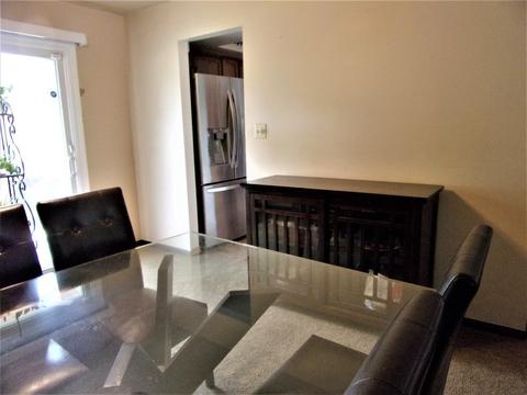 1402 Devonshire Dr, Joliet, IL 60435 photo 9