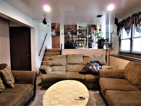 1402 Devonshire Dr, Joliet, IL 60435 photo 11
